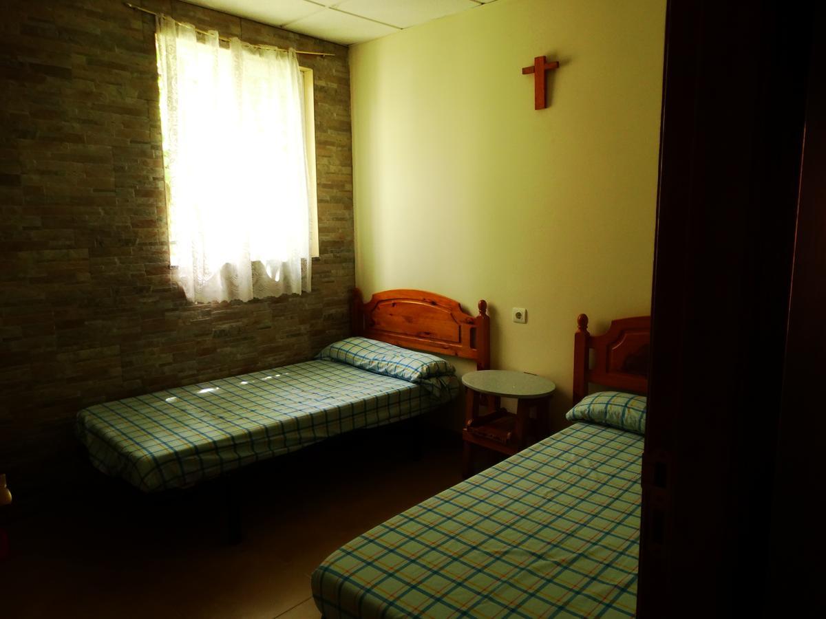 Albergue Santa Ana San Martin del Camino Ngoại thất bức ảnh